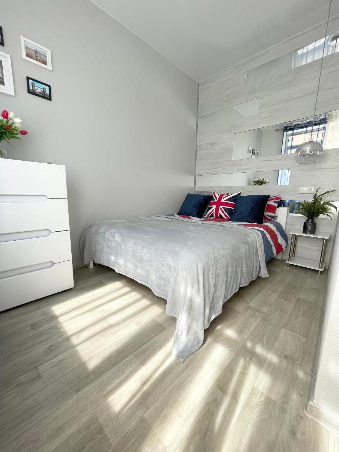 Apartment Studio London 51 Irpin Exterior photo